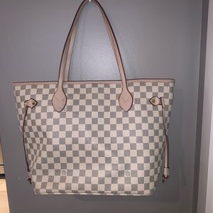 Never full bag (look alike)